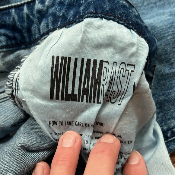 Jeans - Picture 12 of 13